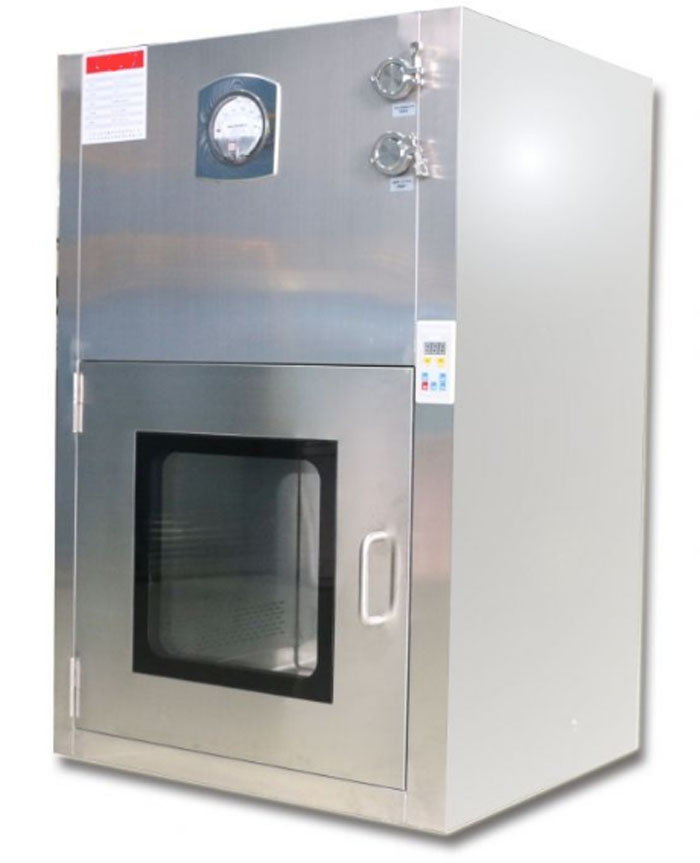 傳遞窗是設(shè)置在潔凈室出入口或不同潔凈度等級(jí)房間之間。