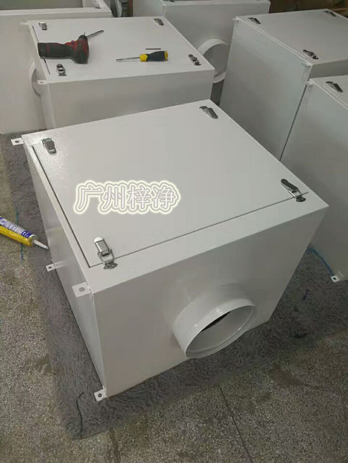 增壓新風柜根據(jù)所需風量的風壓不同,在電機功率適用范圍內調整風機轉速,達到所需效果; 增壓新風柜根據(jù)所需風量的風壓不同,在電機功率適用范圍內調整風機轉速,達到所需效果;